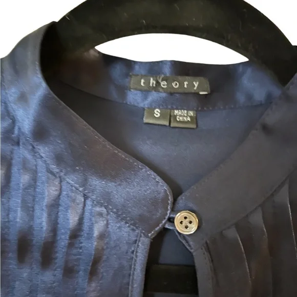 Theory Navy Blue Silk Pleated Front Long Sleeve Blouse - Picture 3 of 4